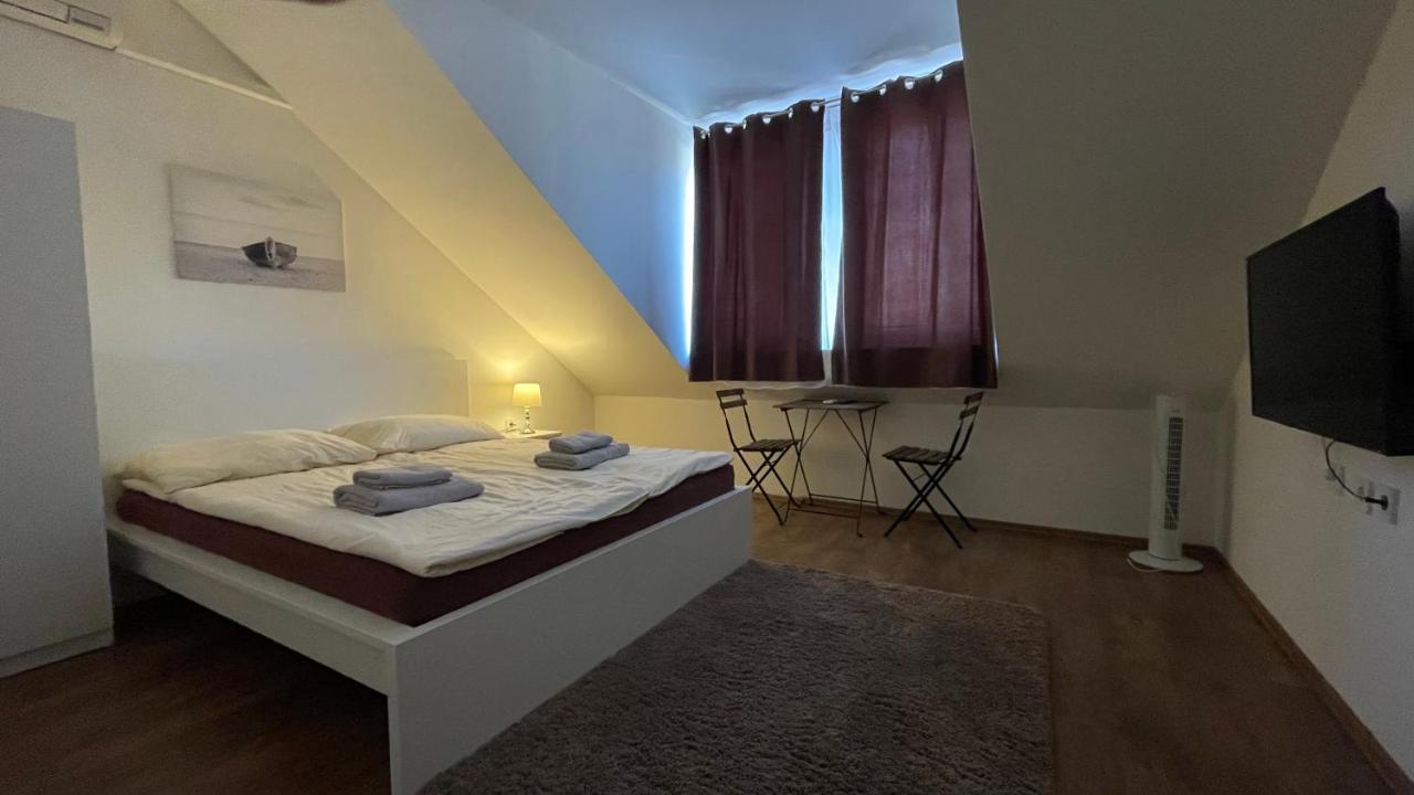 City Apartman Balatonföldvár المظهر الخارجي الصورة