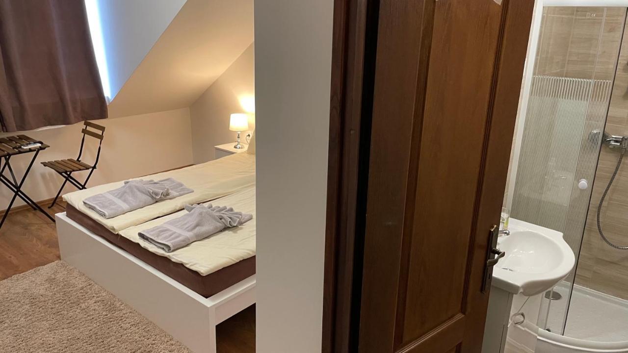 City Apartman Balatonföldvár المظهر الخارجي الصورة
